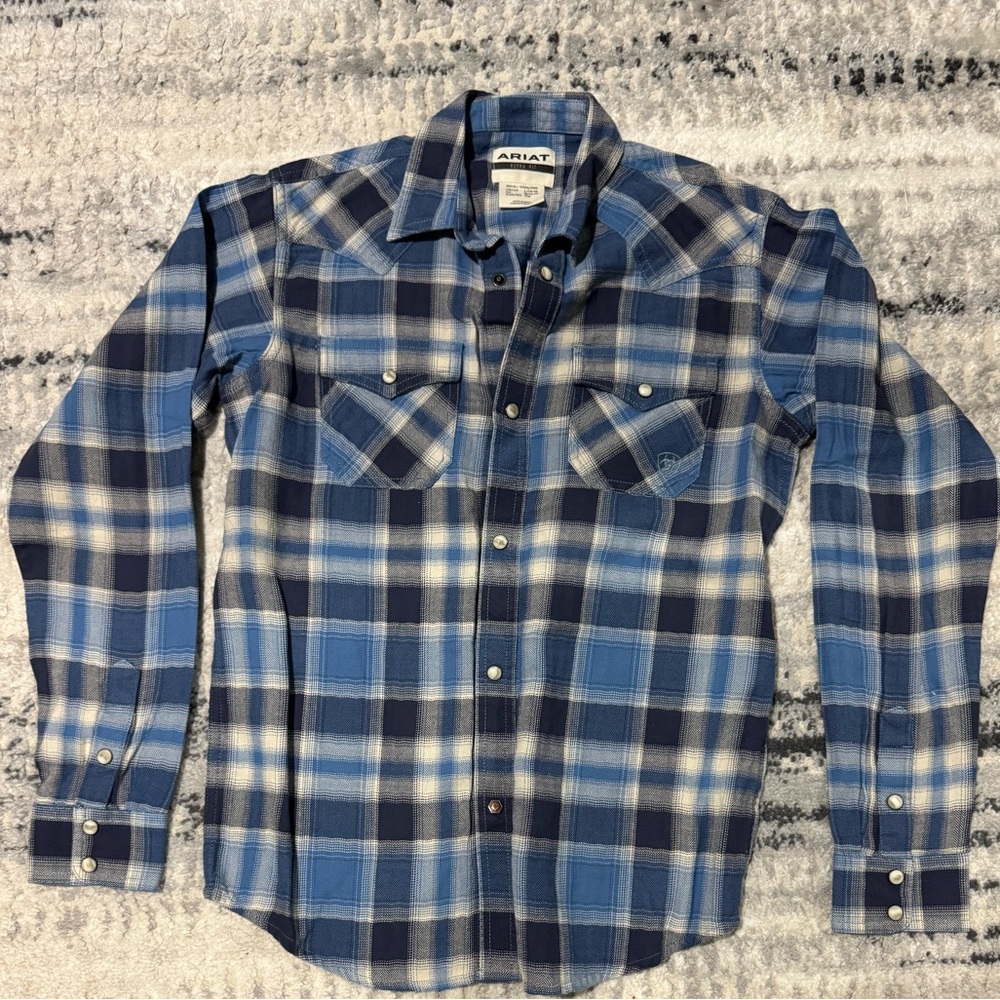 Ariat Plaid Boys Pearl Snap Button Down Shirt. Size Large
